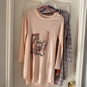 2 new long sleeve sleep shirts-smoke free home